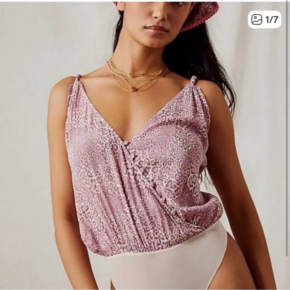 Free People Siren Blouson Bodysuit Pink Leopard Print Boho Wrap V-Neck NWT - Picture 2 of 10